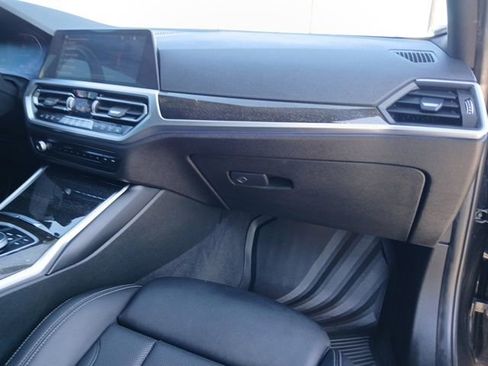 Used 2022 BMW 330i Sedan w/ Premium Package RWD image 17
