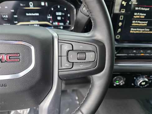 Used 2023 GMC Sierra 1500 Elevation image 21
