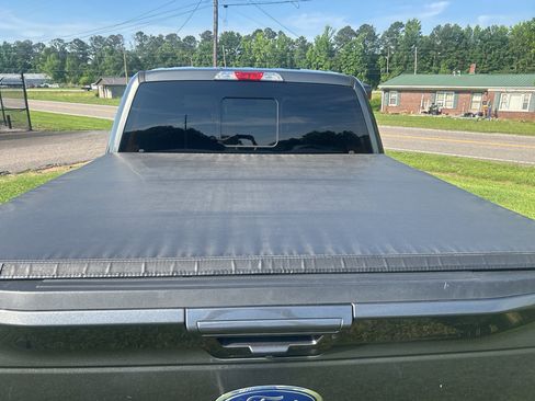Used 2019 Ford F150 Lariat AWD/4WD image 12