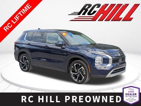 Used 2024 Mitsubishi Outlander SE AWD/4WD image 1