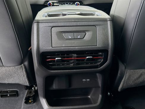 Used 2024 Chevrolet Silverado EV RST AWD/4WD image 27