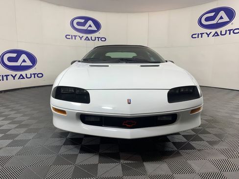 Used 1994 Chevrolet Camaro Z28 image 9