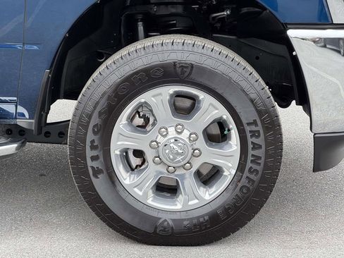 Used 2024 RAM 2500 Big Horn w/ Bed Utility Group image 11