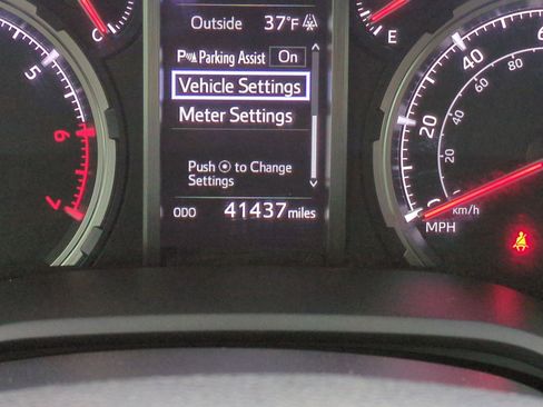 Used 2023 Toyota 4Runner Limited image 21