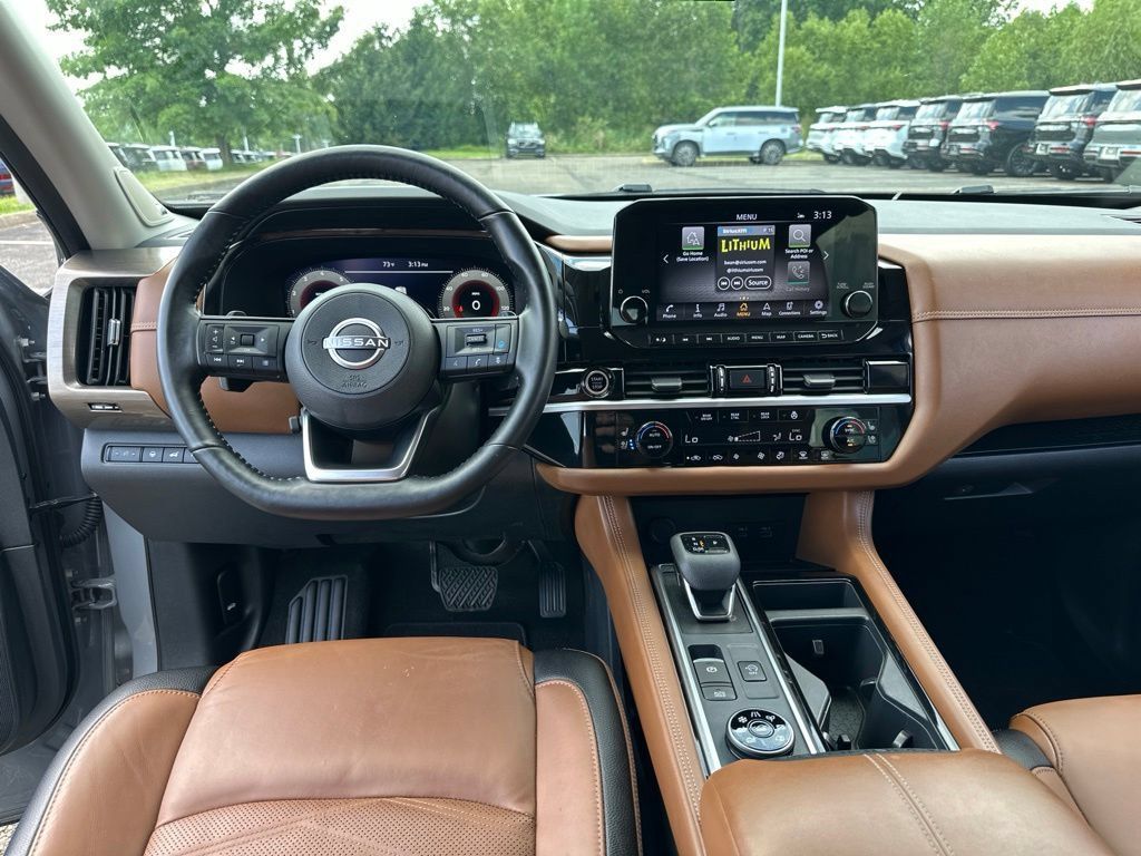 Used 2023 Nissan Pathfinder Platinum AWD/4WD image 51