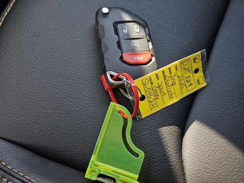 New 2025 Jeep Gladiator Sport image 27