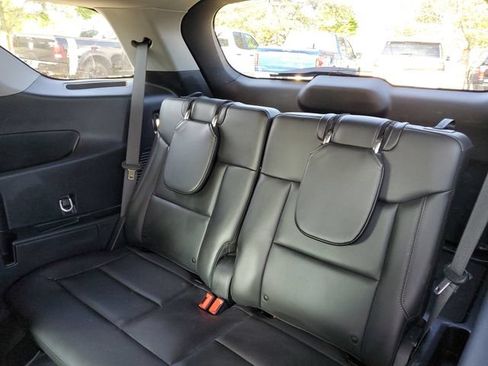 Used 2023 Ford Explorer XLT w/ Equipment Group 202A AWD/4WD image 11