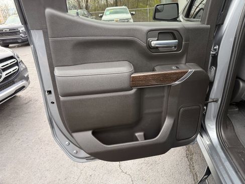 Used 2021 GMC Sierra 1500 Elevation w/ X31 Off-Road Package image 17