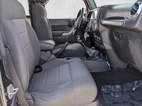 Used 2011 Jeep Wrangler Rubicon w/ Call of Duty Group AWD/4WD image 19