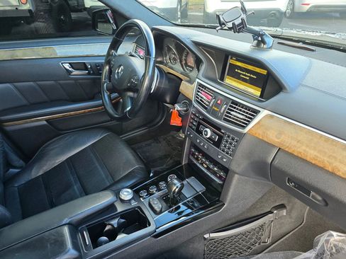 Used 2011 Mercedes-Benz E 63 AMG Sedan image 10