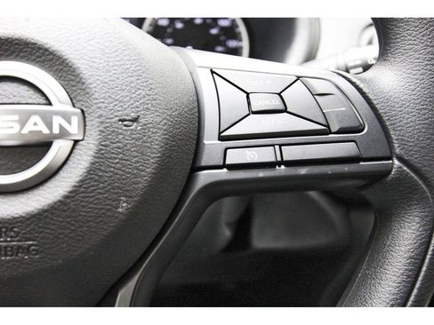 Used 2024 Nissan Kicks S image 14