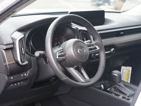 Certified 2025 MAZDA CX-50 AWD 2.5 Hybrid w/ Premium Pkg image 13