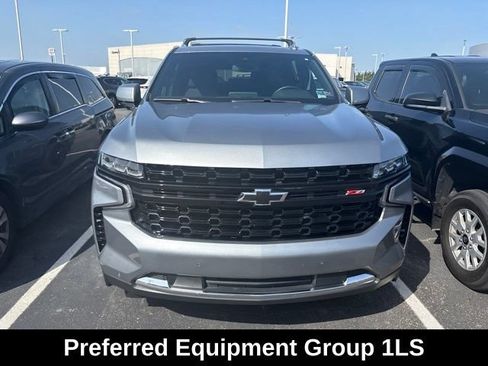 Used 2024 Chevrolet Suburban LS w/ Driver Alert Package AWD/4WD image 2