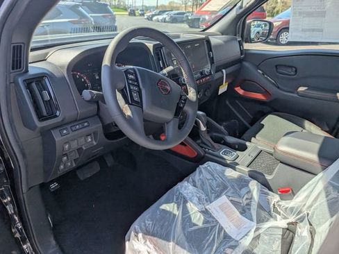 New 2026 Nissan Frontier PRO-4X w/ Pro-4x Convenience Package AWD/4WD image 13