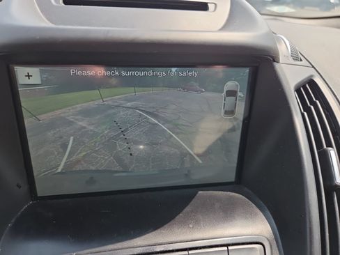 Used 2018 Ford Escape SEL FWD image 20