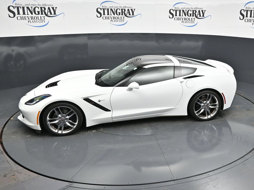 Used 2015 Chevrolet Corvette Stingray Coupe w/ 3LT Preferred Equipment Group RWD image 21