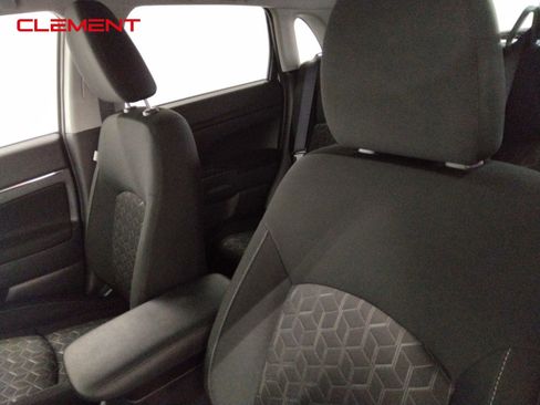 Used 2024 Mitsubishi Outlander Sport ES image 22