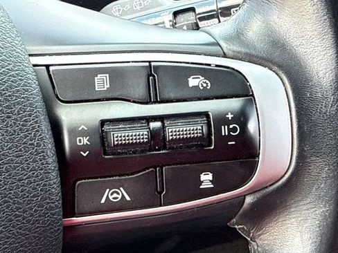 Used 2025 Kia Sportage SX FWD image 25