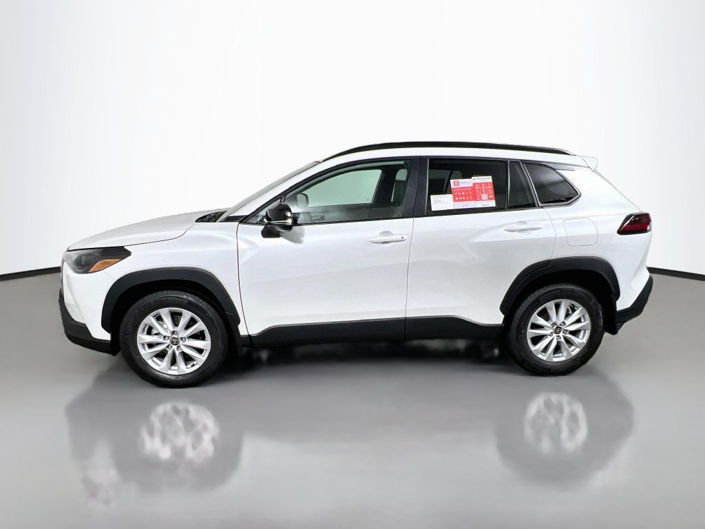 New 2026 Toyota Corolla Cross LE FWD image 6
