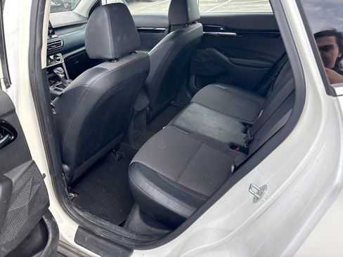 Used 2021 Kia Seltos S FWD image 18