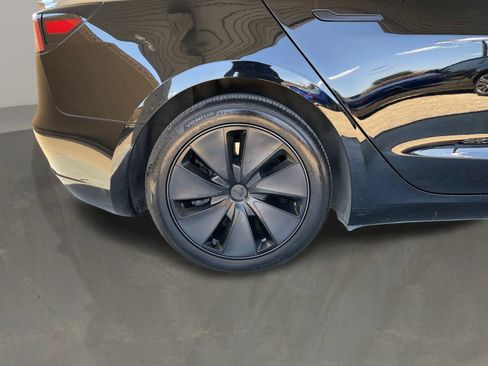 Used 2023 Tesla Model 3 Standard Range RWD image 11