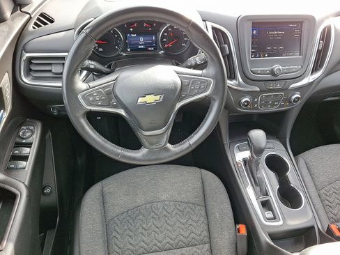 Certified 2022 Chevrolet Equinox LT image 11