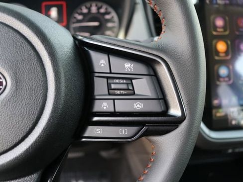 Used 2025 Subaru Crosstrek 2.5i Limited w/ Crosstrek Mirror Package image 28