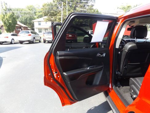 Used 2016 Dodge Journey Crossroad FWD image 19