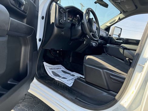 Used 2022 Chevrolet Silverado 2500 W/T w/ WT Fleet Convenience Package image 15