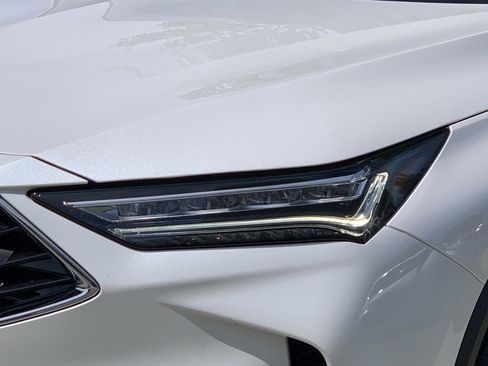 Used 2025 Acura MDX FWD w/ Technology Package image 6