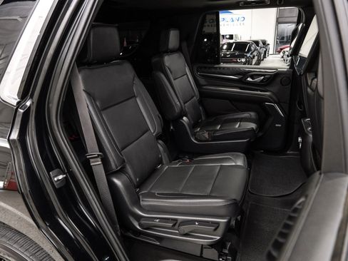 Used 2021 GMC Yukon Denali w/ Denali Premium Package image 46