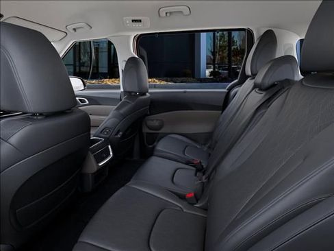 New 2026 Kia Carnival EX FWD image 18