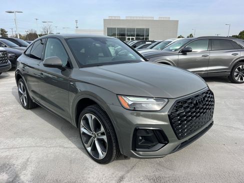 Certified 2023 Audi Q5 2.0T Premium Plus w/ Premium Plus Package image 3