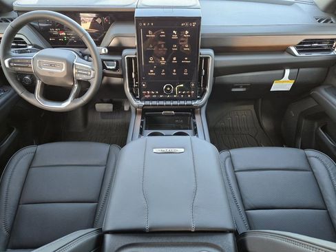 New 2026 GMC Yukon Denali w/ Sun & Power Step Package image 20