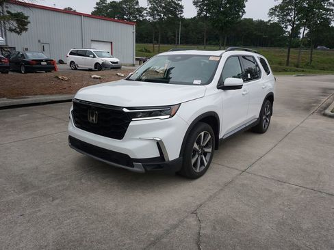 Used 2024 Honda Pilot Elite image 29