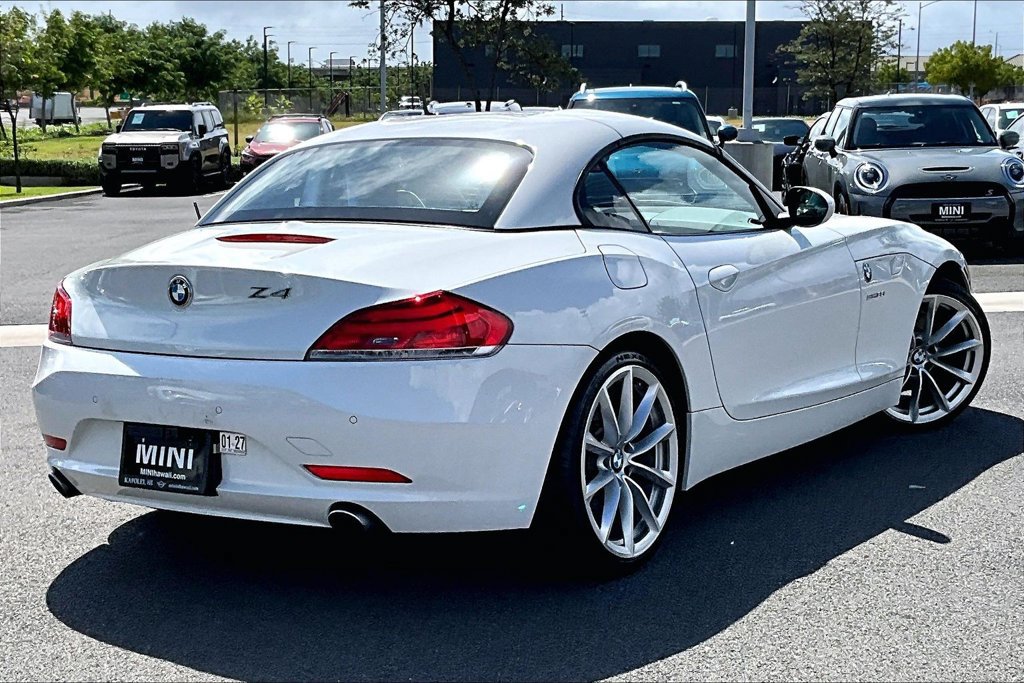 Used 2011 BMW Z4 sDrive35i RWD image 12