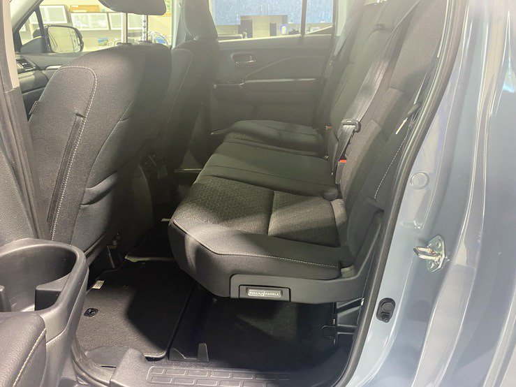 Used 2023 Honda Ridgeline Sport image 14