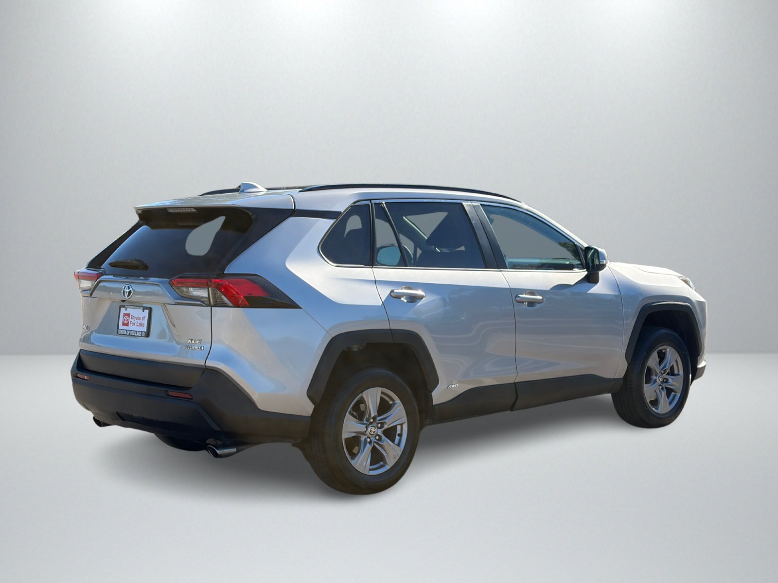 Used 2024 Toyota RAV4 XLE AWD/4WD image 5