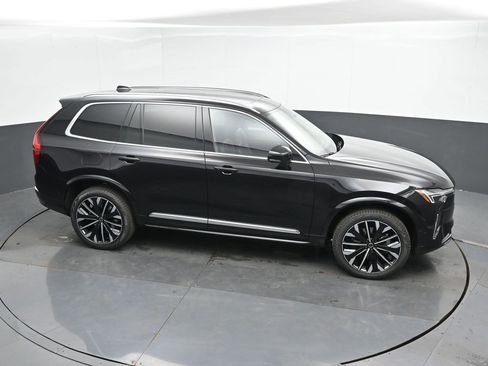 New 2026 Volvo XC90 B6 Ultra w/ Protection Package AWD/4WD image 34