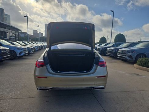 Used 2024 Mercedes-Benz S 580 4MATIC Sedan image 6
