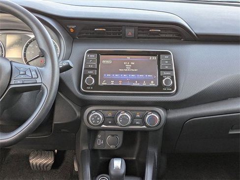 Used 2024 Nissan Kicks S image 23