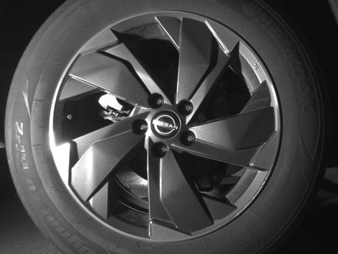 Used 2025 Nissan Rogue SV image 15