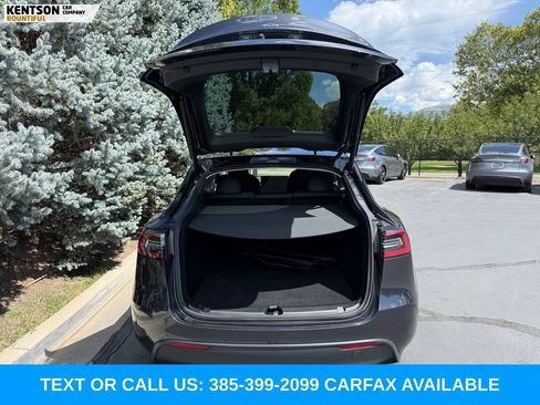 Used 2024 Tesla Model Y Long Range AWD/4WD image 30