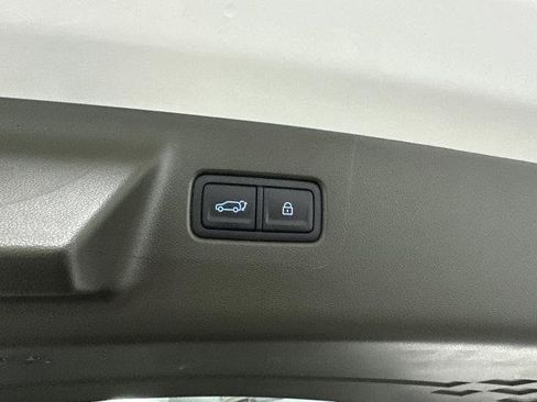 New 2025 Hyundai Santa Fe Calligraphy FWD image 18