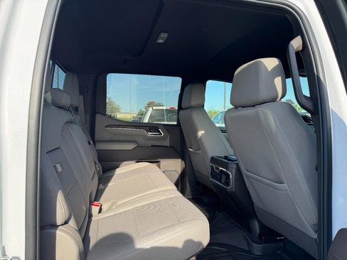 Certified 2025 GMC Sierra 1500 SLT w/ SLT Premium Plus Package AWD/4WD image 10