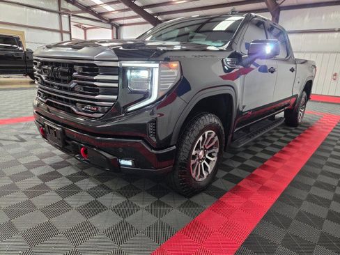 Used 2022 GMC Sierra 1500 AT4 w/ AT4 Premium Package image 22