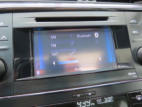 Used 2013 Toyota Avalon XLE Touring image 23