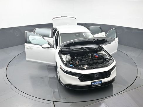 Used 2023 Honda Accord LX image 50