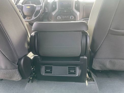 Used 2023 Chevrolet Silverado 1500 Custom image 28