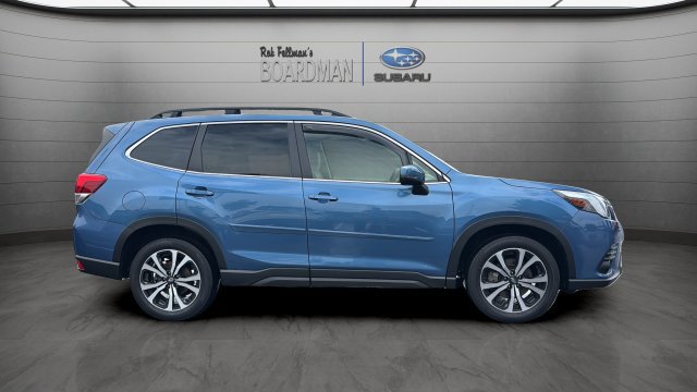 Used 2023 Subaru Forester Limited AWD/4WD image 3